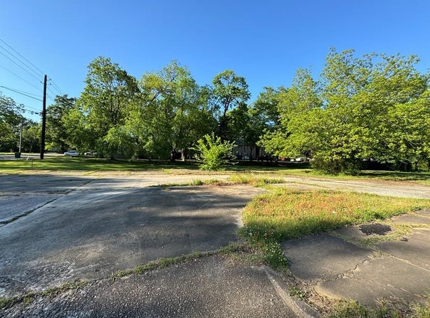 751 W Montgomery St, Milledgeville, GA 31061