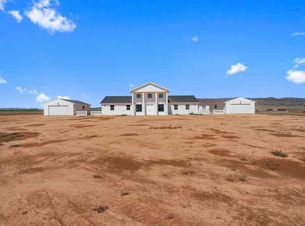 103 N 3700 W, Parowan, UT 84761