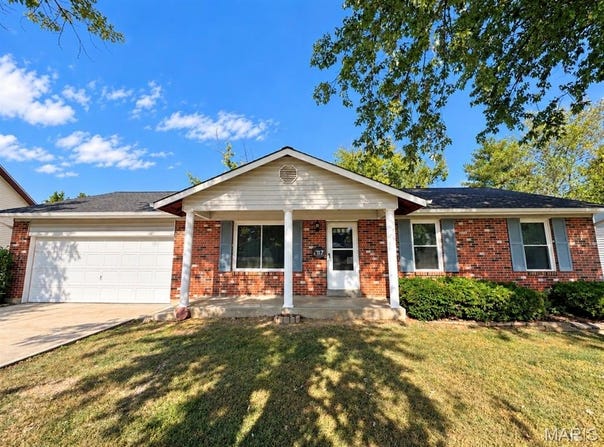 117 Hickory Drive, Troy, MO 63379