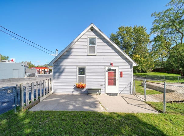 115 Seeley Street, Adrian, MI 49221