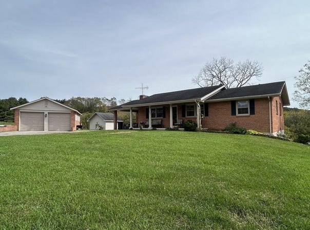 2890 Old Baltimore Rd, Draper, VA 24324