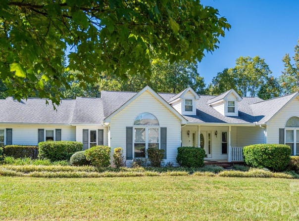 2545 Les Lane, Denver, NC 28037