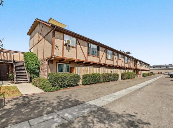 465 Fourth Avenue, Chula Vista, CA 91910