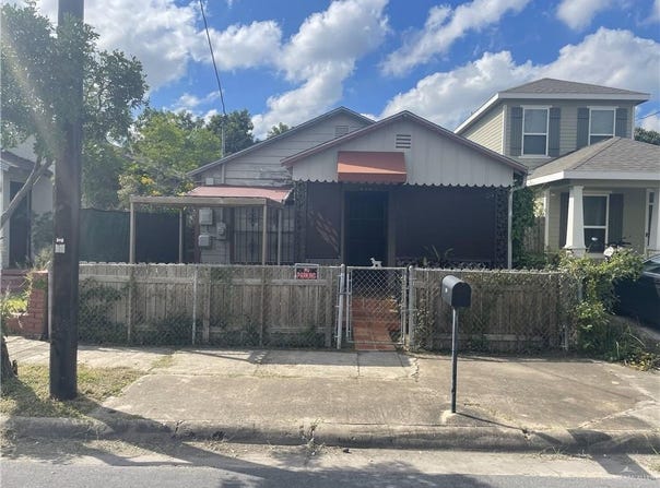 207 W Clark Avenue, Pharr, TX 78577