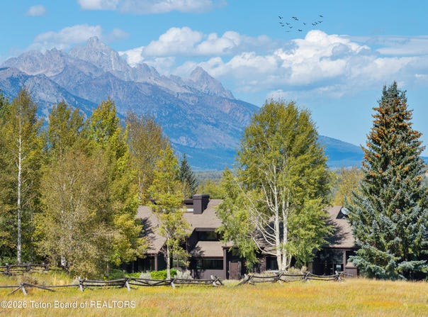 3100 S FALL CREEK Road, Wilson, WY 83014