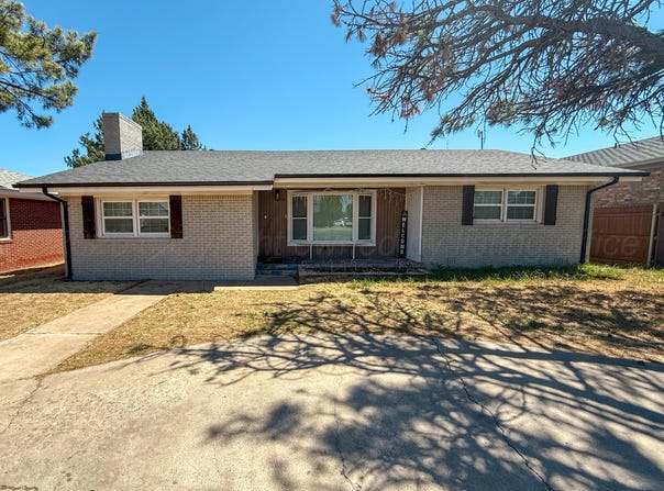 1706 Duncan St, Pampa, TX 79065