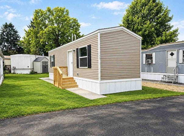 6835 Richmond Rd., Solon, OH 44139