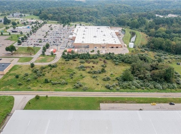 PARK DRIVE, Weirton, WV 26062