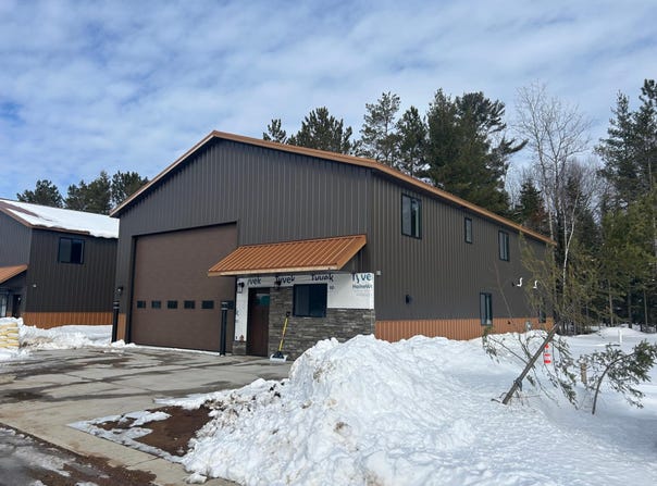 4375 HWY 17, Eagle River, WI 54521