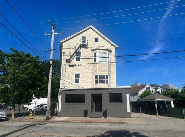 605 Broadway, Pawtucket, RI 02860