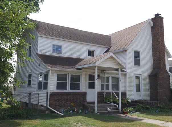 107 E Beaver Street, Morocco, IN 47963