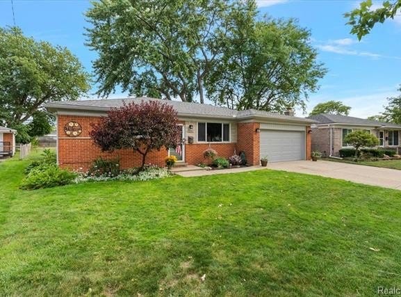 31182 Tecla Drive, Warren, MI 48088