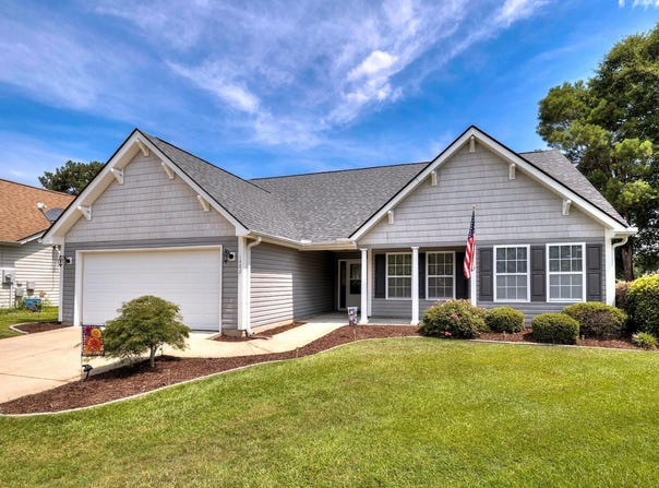 1482 Blue Heron Pt., Manning, SC 29102