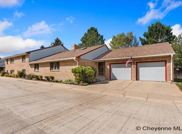 804 MYLAR PARK DR, Cheyenne, WY 82009