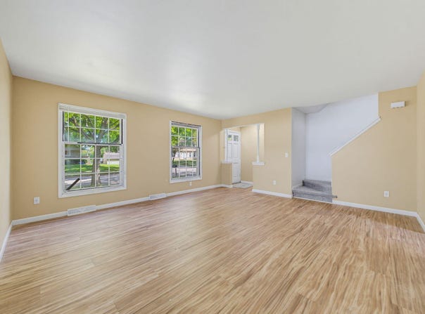 7749 N 80th St, Milwaukee, WI 53223