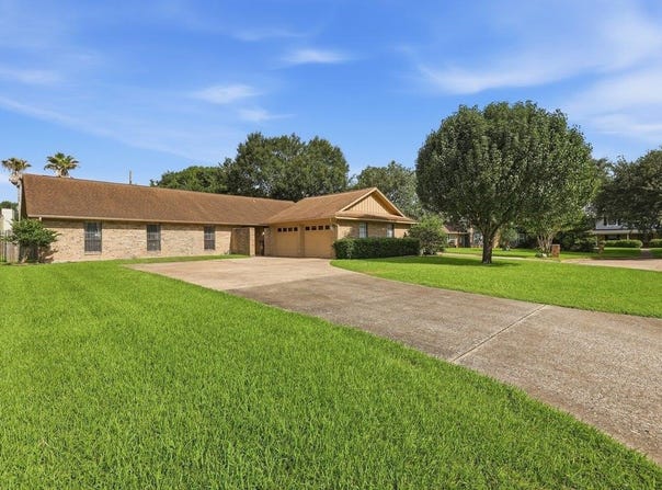 715 Evangeline, Beaumont, TX 77706