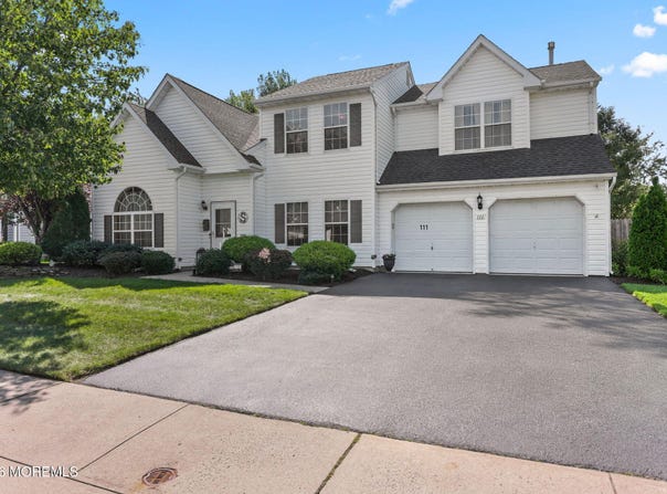 111 Nutmeg Road, Aberdeen, NJ 07747