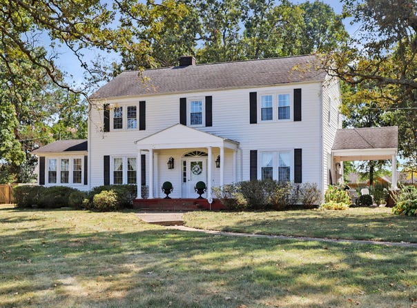 2149 State Route 94W, Murray, KY 42071