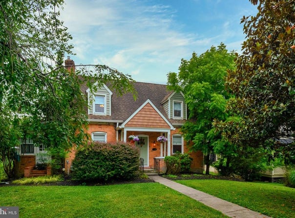 217 CHURCH LN, PIKESVILLE, MD 21208