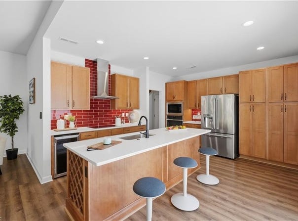 1008 Paragon Way, Suffolk, VA 23435