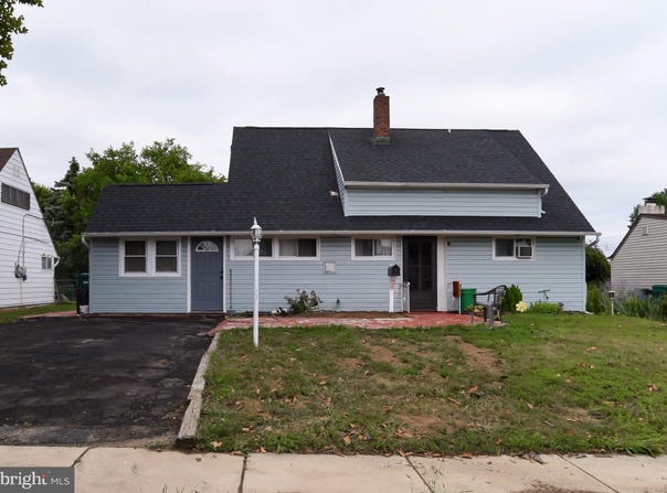 34 RED MAPLE Lane, LEVITTOWN, PA 19055