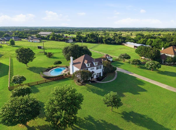1301 Rolling Acres Drive, Argyle, TX 76226