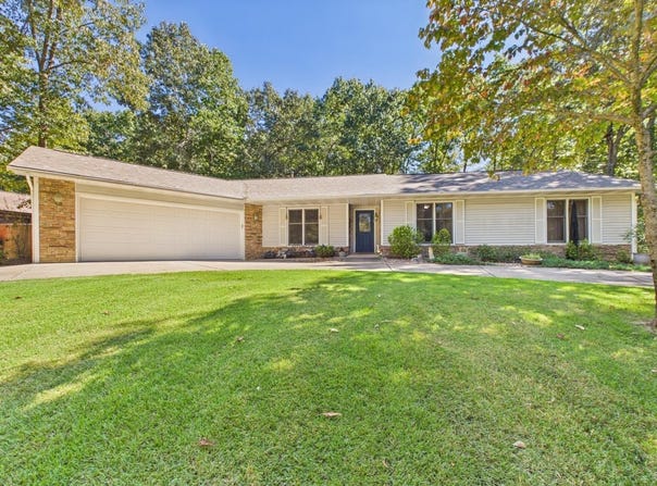 764 PEBBLECREEK DRIVE, Mountain Home, AR 72653