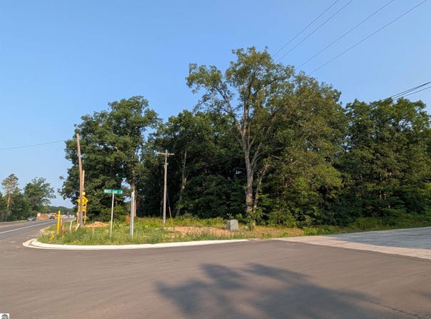 9200 US-31 S, INTERLOCHEN, MI 49643