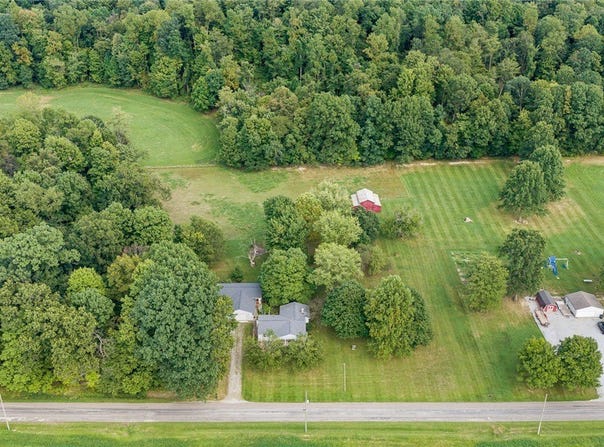 2748 S W Lebanon Road, Dalton, OH 44618
