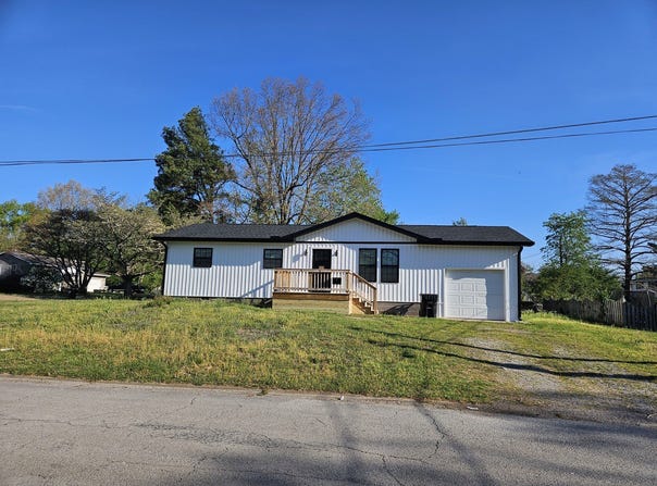 203 Dorris Drive, Metropolis, IL 62960