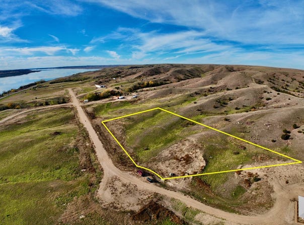 Silver Canoe Way lot: 9, Pierre, SD 57501
