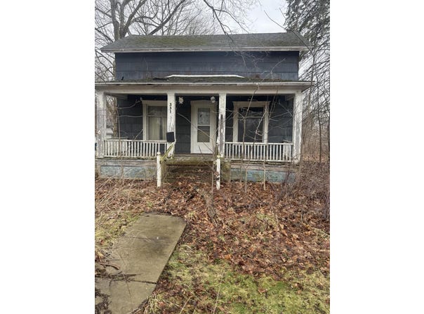 331 S Main Street, Bellevue, MI 49021