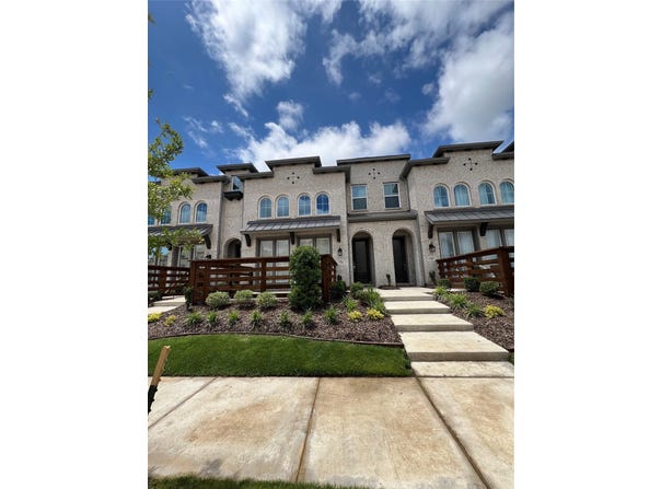 3708 Queen Road, Sherman, TX 75090