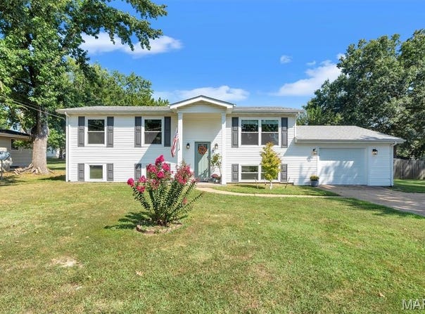 154 Vincent Street, Pacific, MO 63069