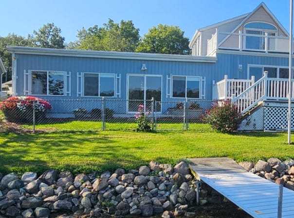 227 Lakeview Drive, Walkerton, IN 46574