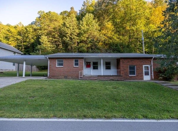 608 Kentucky 1087, Softshell, KY 41831