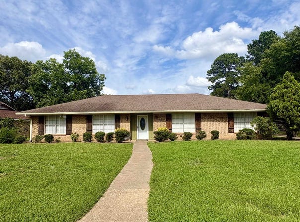 3624 French Dr., Longview, TX 75604