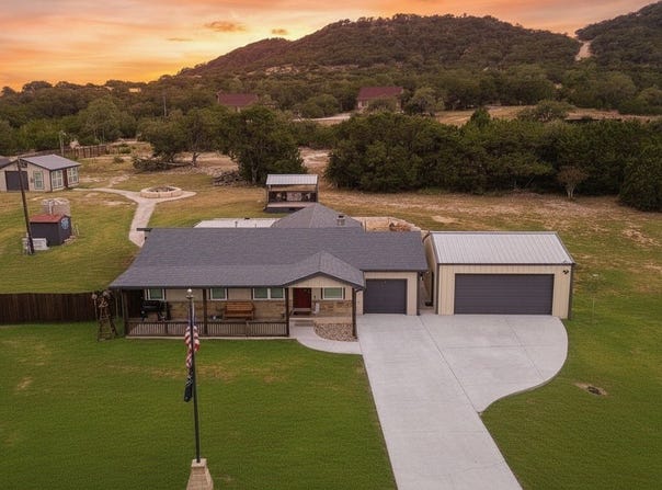 526 CHEYENNE TRL, Pipe Creek, TX 78063
