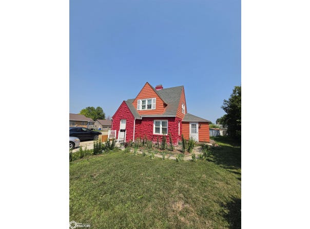 412 N Phillips Street, Algona, IA 50511