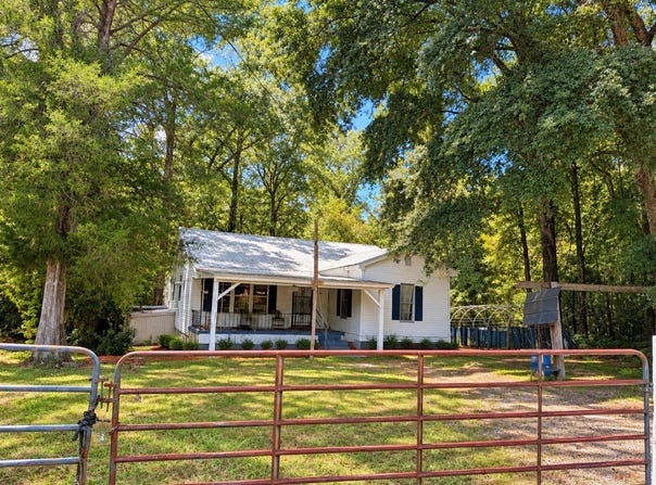 5081 Broad St, Pine Hill, AL 36769