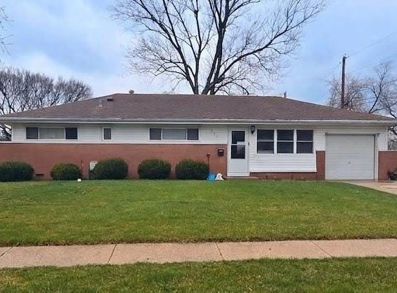 560 Geronimo Street, Hoffman Estates, IL 60169
