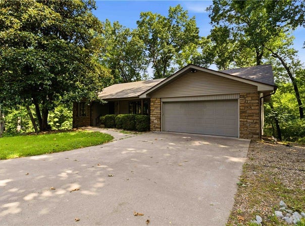 12 Basore Lane, Bella Vista, AR 72715