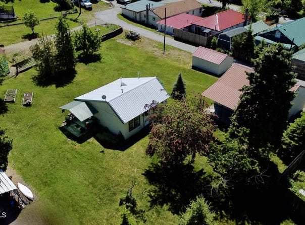 108 Markwell Ave, Silverton, ID 83867