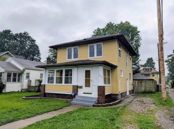 827 E Ewing Avenue, South Bend, IN 46613