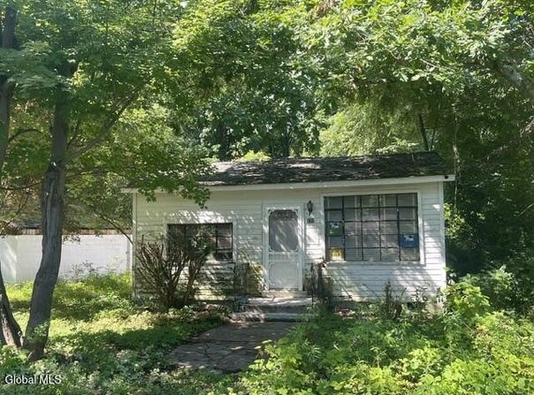 171 Woodland Drive, Purling, NY 12413