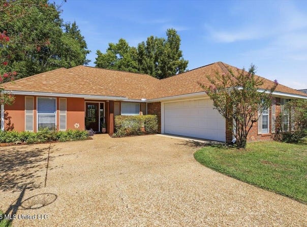 433 Westport Way, Flowood, MS 39232
