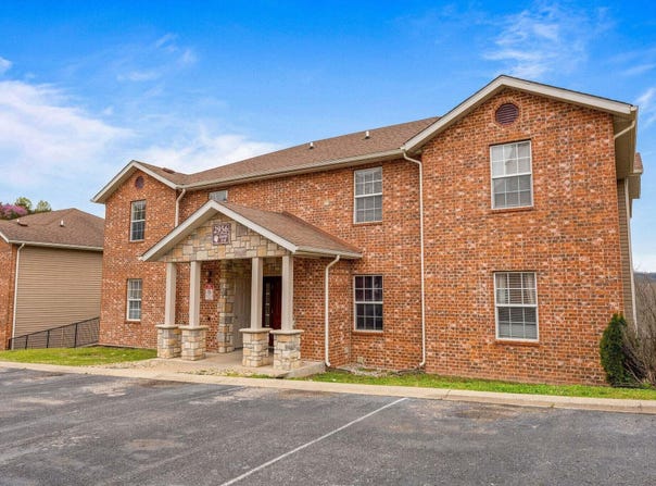 2956 Vineyards Parkway, Branson, MO 65616