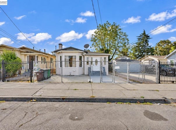 2468 82nd Ave, Oakland, CA 94605
