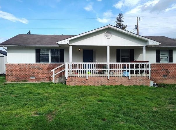 93 Crane Lane Rd, Louisa, KY 41230