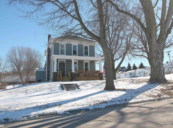 502 Broad Avenue, Stanton, IA 51573
